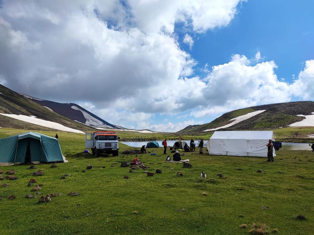 Highland Hostel Jerevan Eksteriør billede