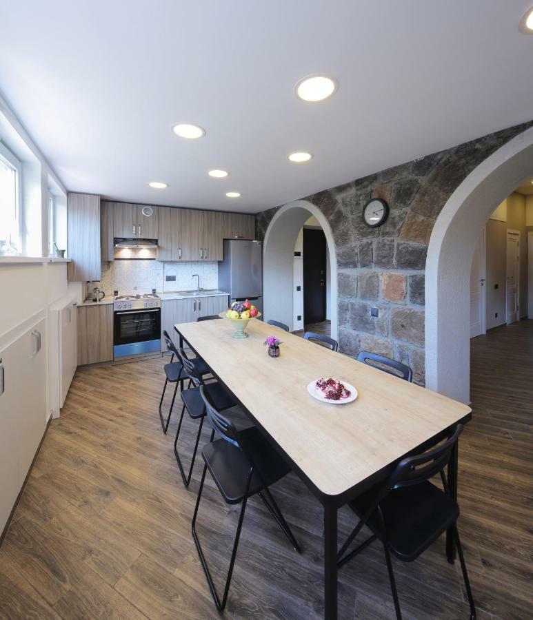 Highland Hostel Jerevan Eksteriør billede