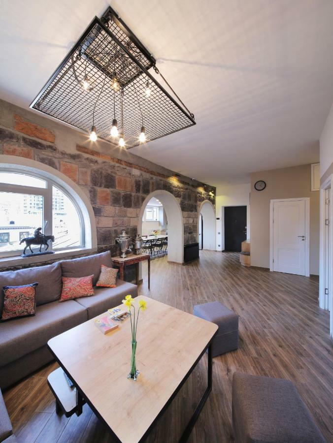 Highland Hostel Jerevan Eksteriør billede